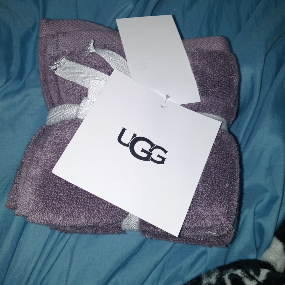 Ugg pasha wash cloths